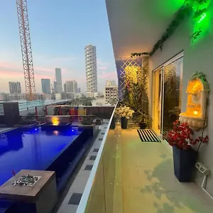 Luxury 5 Star 1 Bed شقة