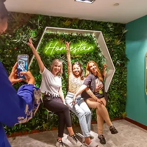 Homestar Deluxe Jbr Meditation & Wellness Hostel